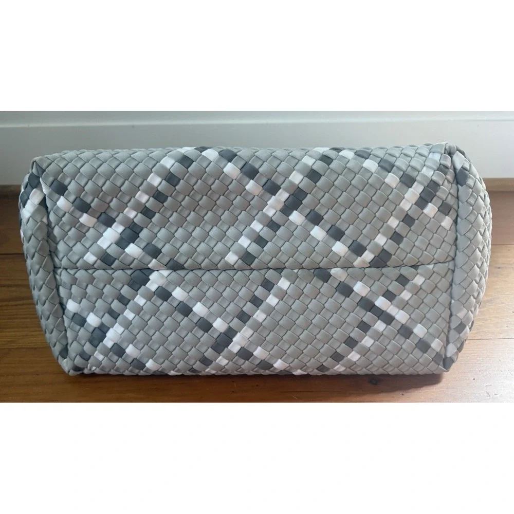 Haute Shore Neoprene Woven Shopper Tote Zip Top Shoulder Bag Gray White - Picture 5 of 16